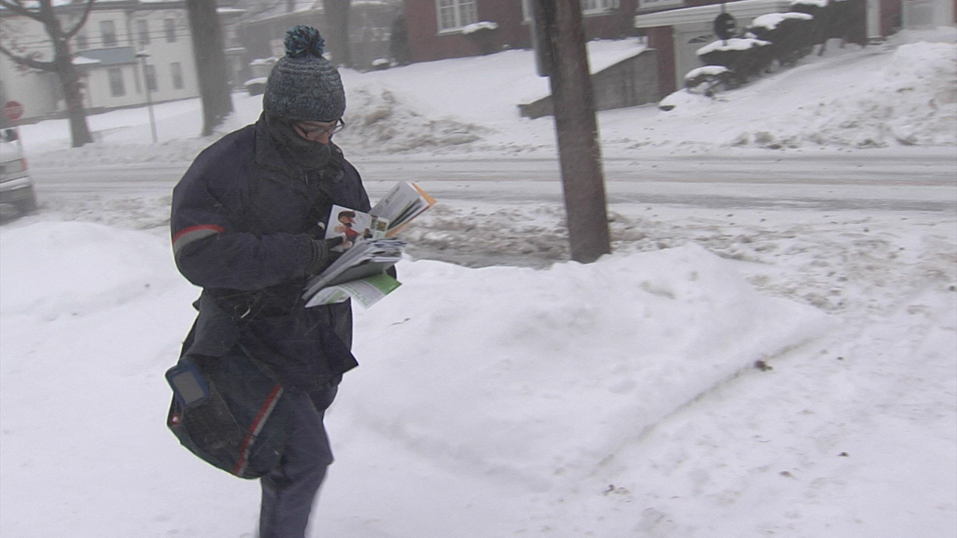 Erie Letter Carriers Not Complaining About Having to Work on This Frozen Day