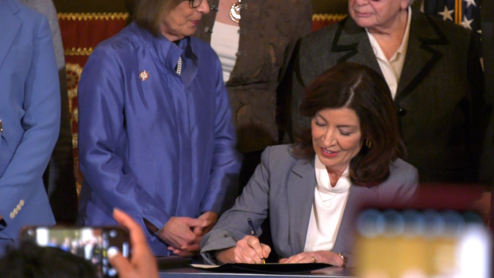 Gov. Hochul signs legislation to help healthcare workers