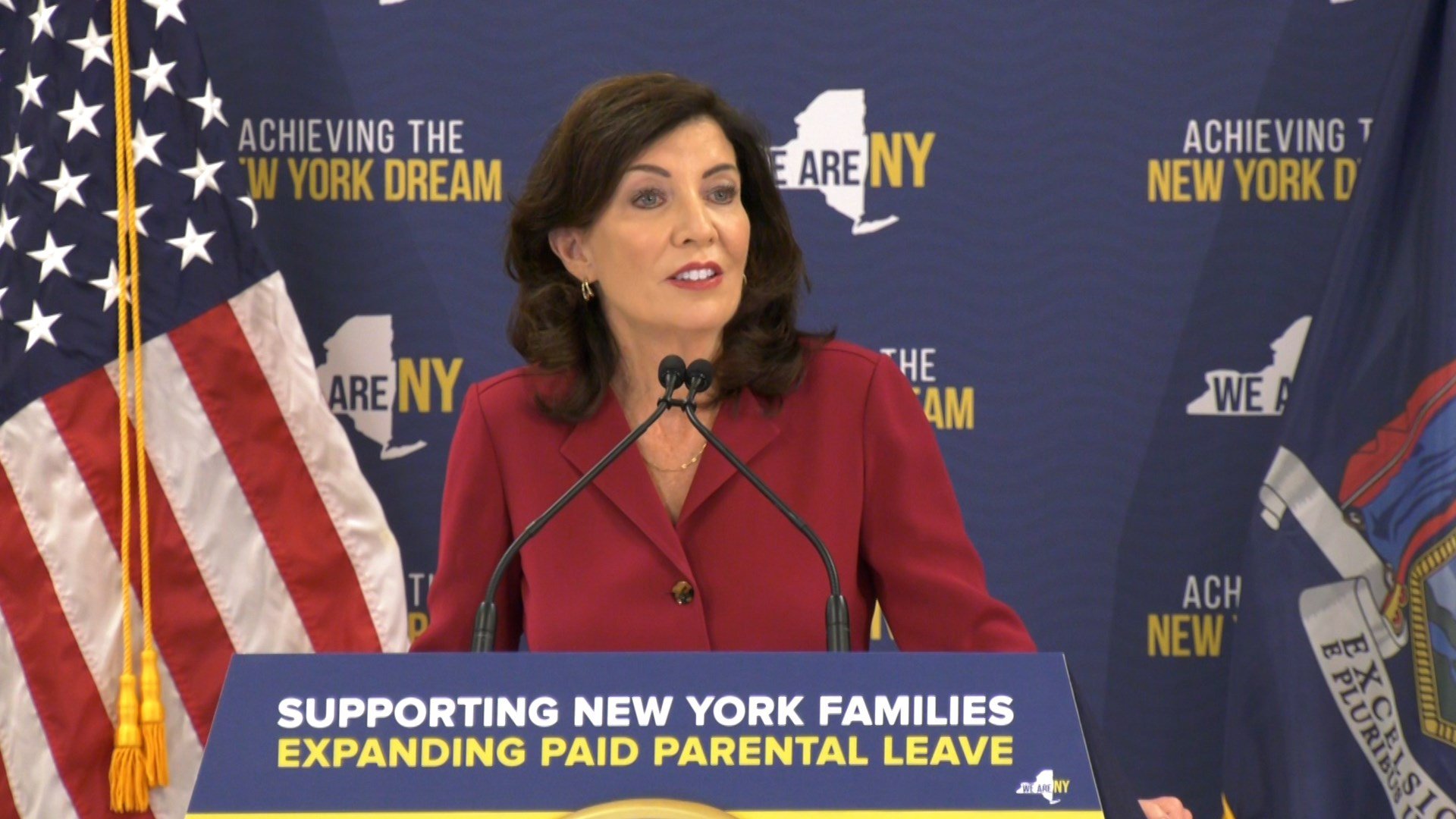 Gov. Hochul expands paid parental leave for some state workers