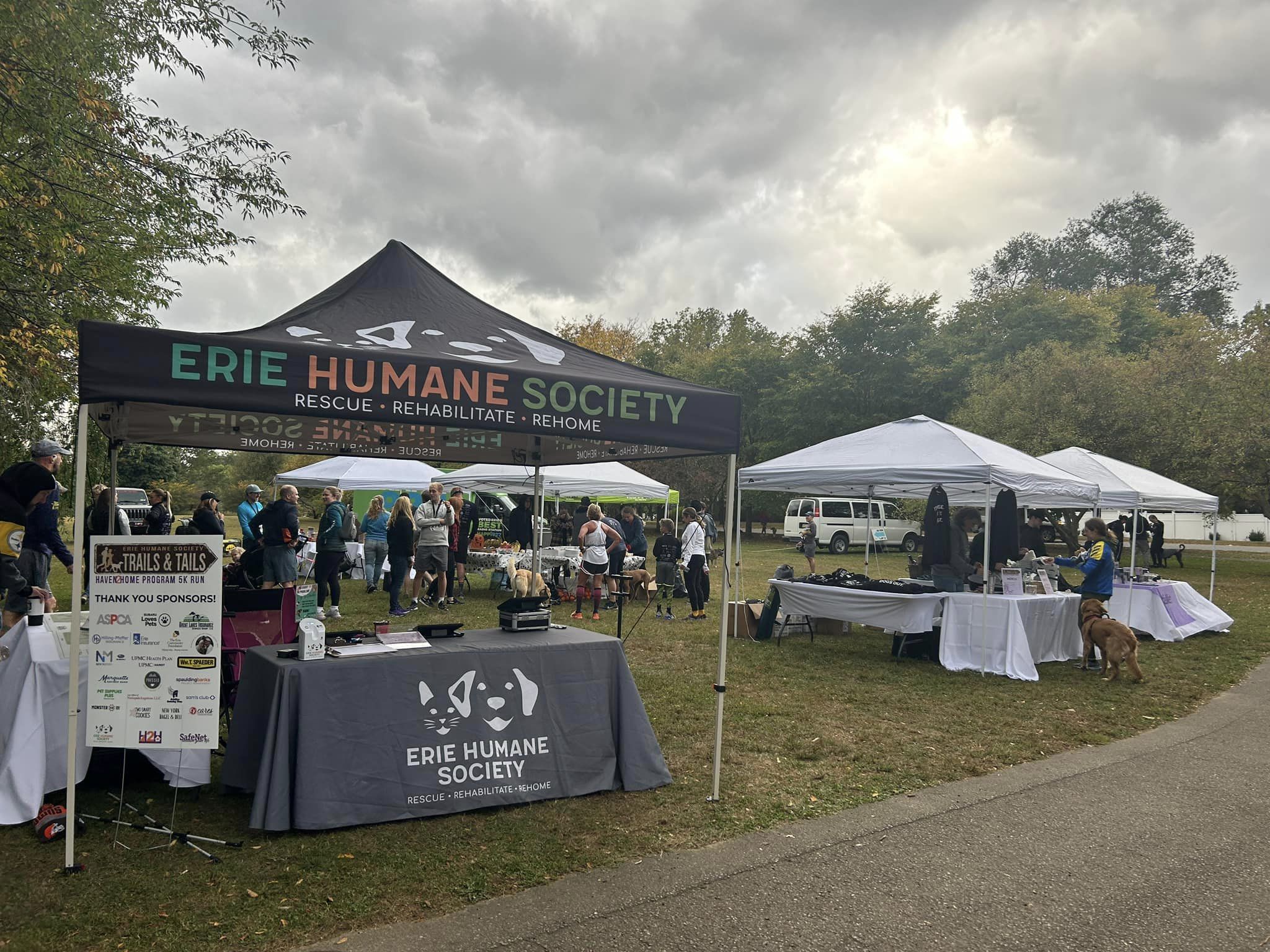 Trails and Tails 5K Raises Money for Haven 2 Home