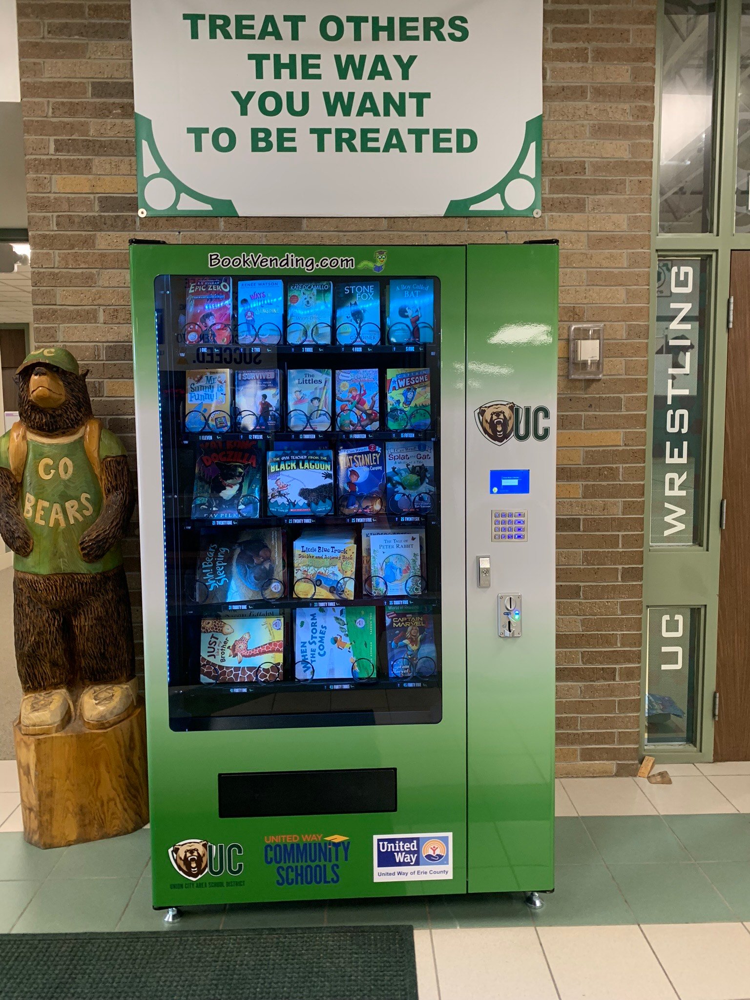 Booking Vending Machine Unveiled at Union City Elementary School