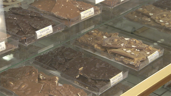 Stefanelli's Candies Opens New Location in Harborcreek Just in Time for