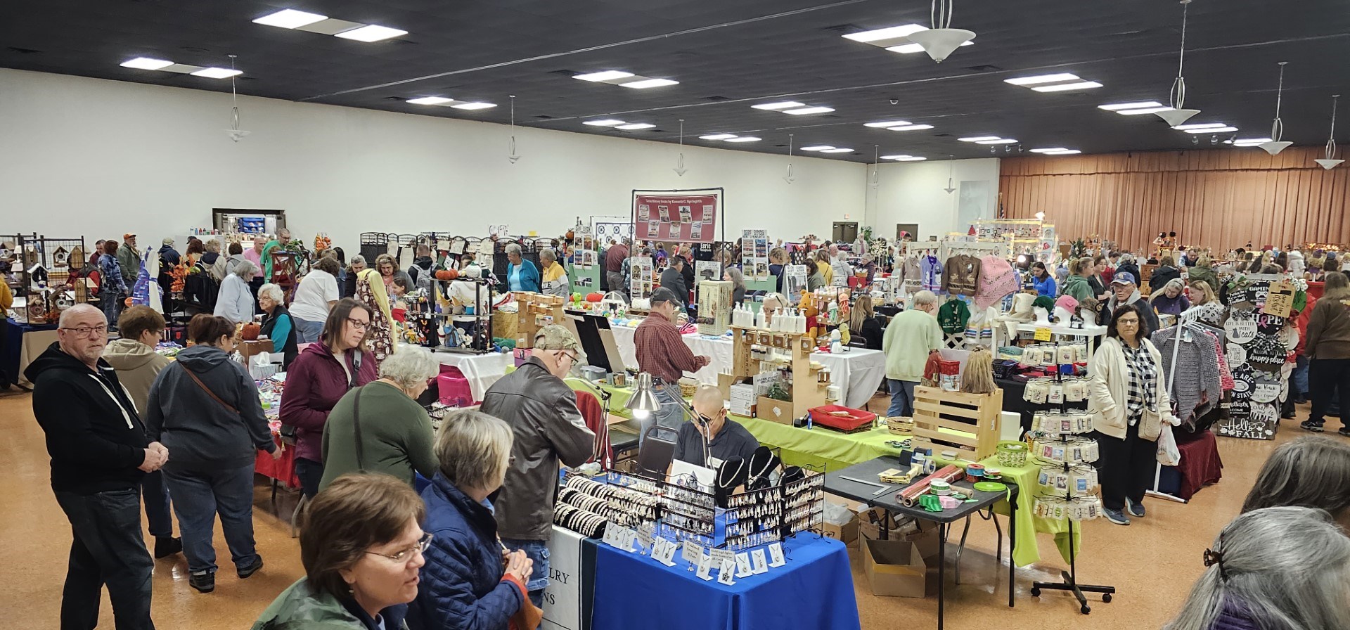 Fall Craft Show Begins for Erie Guild of Craftsmen - Erie News Now ...