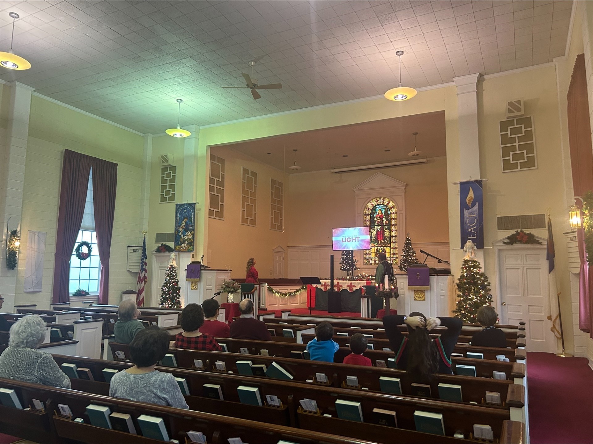 Emmanuel Presbyterian Church Celebrates Christmas Service Erie